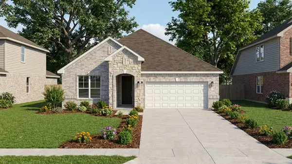 2403 Liberty Crossing Avenue, Royse City, TX 75189