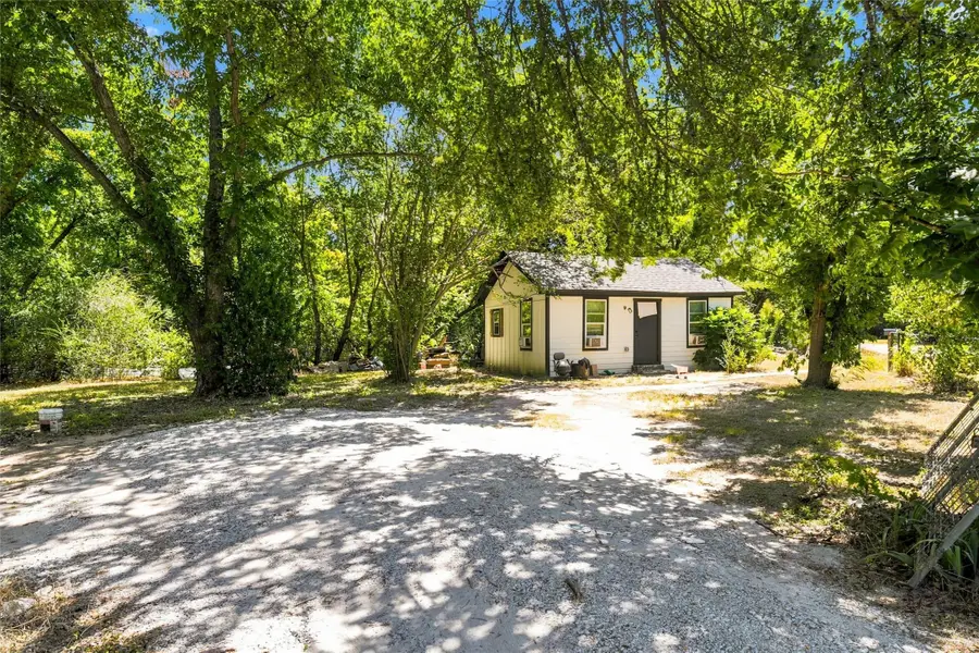 2000 Parrish Street, Bellmead, TX 76705 - #2