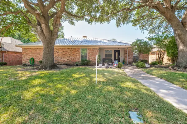 2006 E Branch Hollow Drive, Carrollton, TX 75007