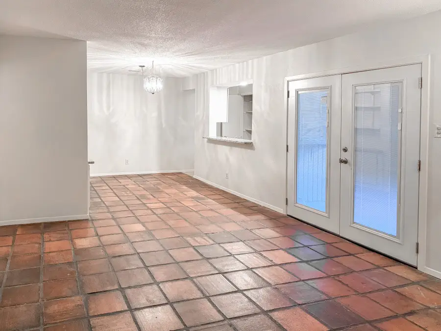 5138 Amesbury Drive #110, Dallas, TX 75206 - #3