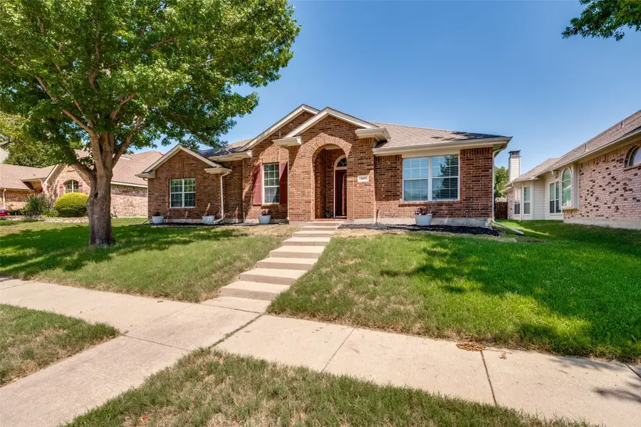 517 Magnolia Lane, Glenn Heights, TX 75154 - #2