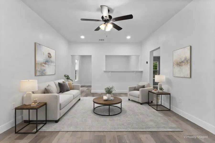 1017 E Washington Street, Paris, TX 75460 - #3