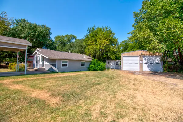 111 Faye Circle, Little Elm, TX 75068