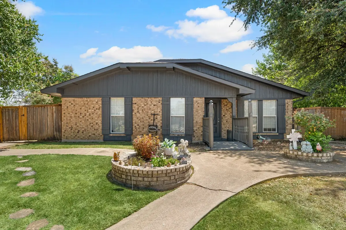 1706 Delaford Circle, Carrollton, TX 75007 - #1