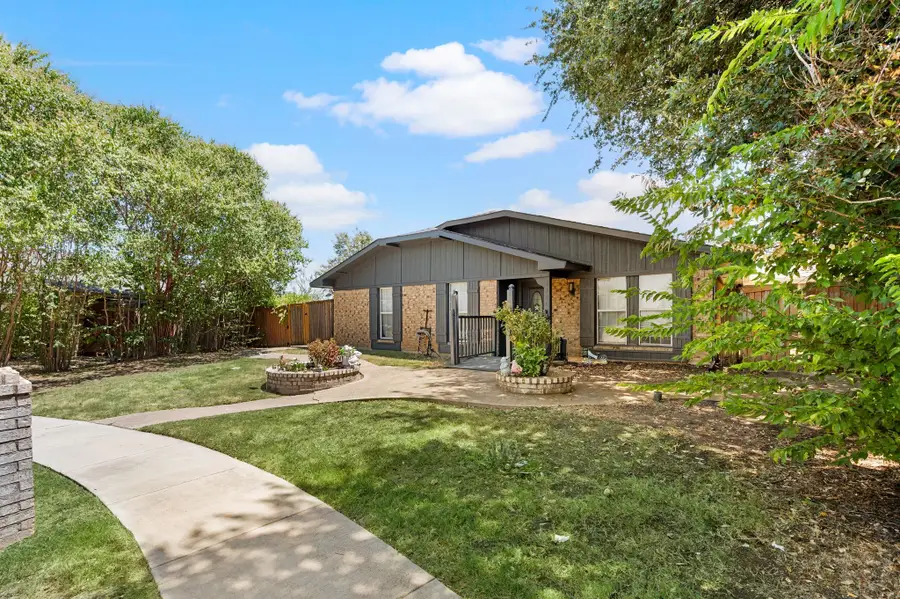1706 Delaford Circle, Carrollton, TX 75007 - #3