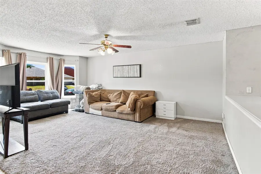 5312 Dillon Circle, Haltom City, TX 76137 - #3
