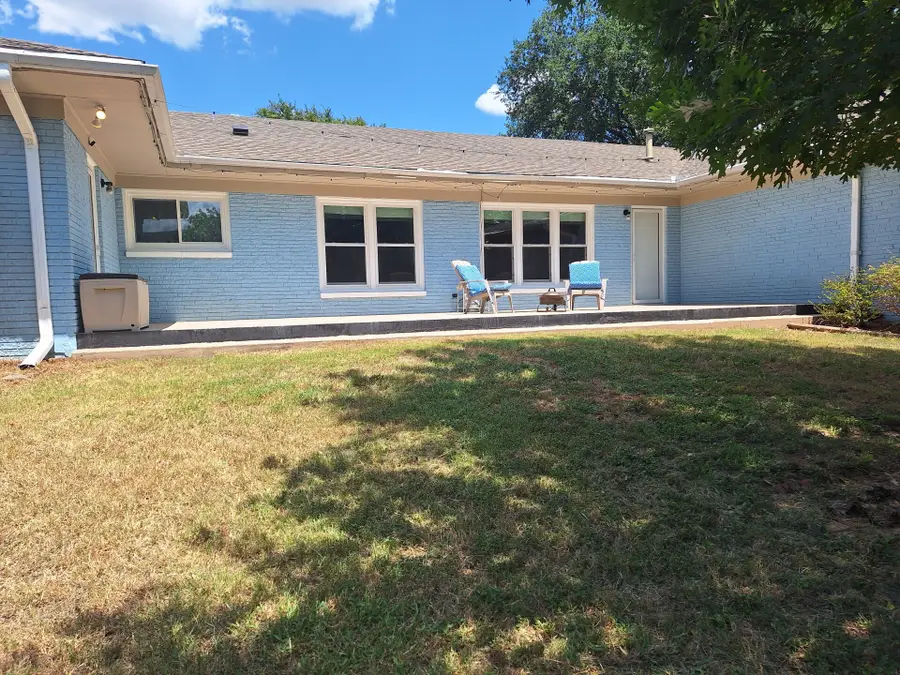 2116 N 33rd Street, Waco, TX 76708 - #3