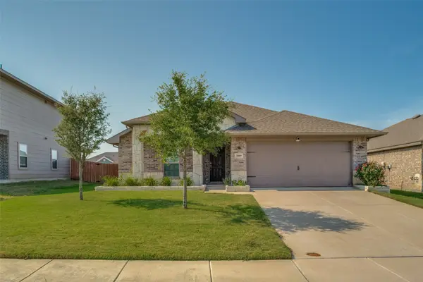 2009 Yale Street, Farmersville, TX 75442