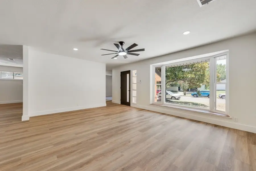 2017 Canterbury Street, Irving, TX 75062 - #3
