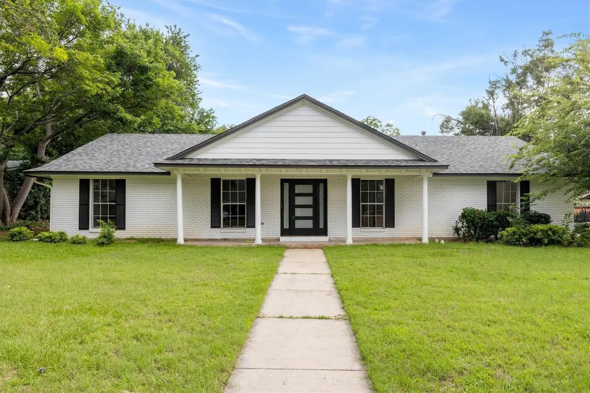 2203 Foxcroft Circle, Denton, TX 76209 - #1