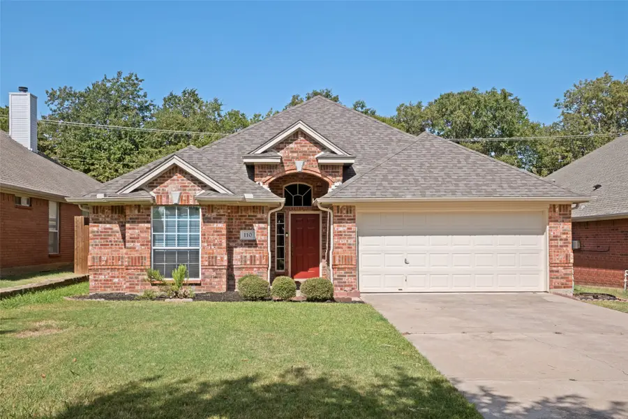 110 Blue Bonnet Circle, Justin, TX 76247 - #2