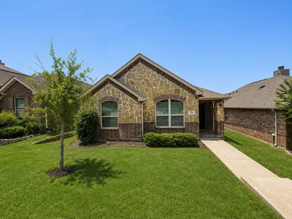516 Cheyenne Drive, Aubrey, TX 76227