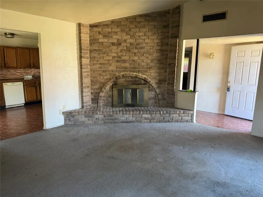 7310 Flameleaf Place, Dallas, TX 75249 - #3