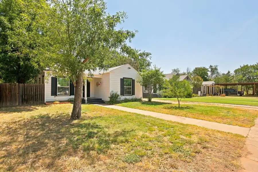 1825 Sycamore Street, Abilene, TX 79602 - #2