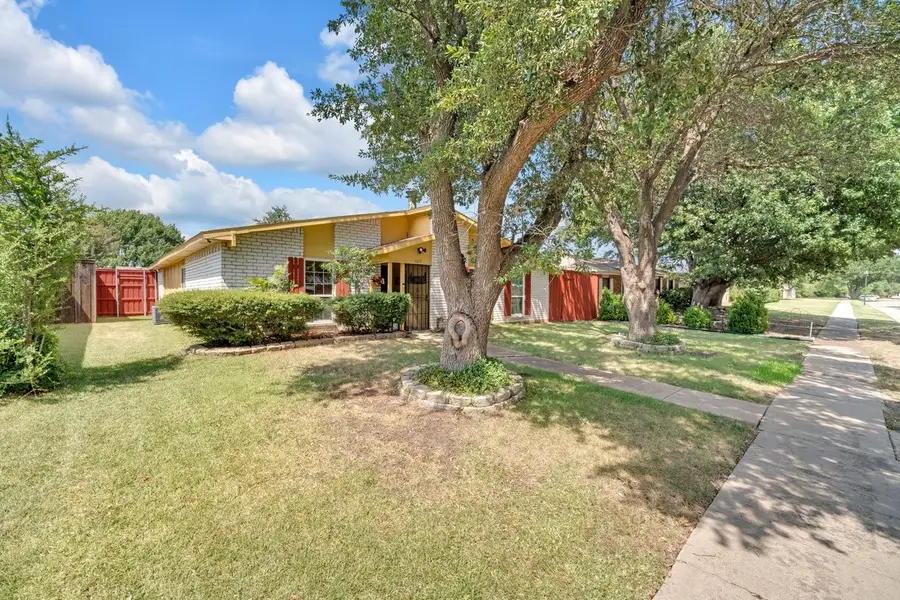 5013 Shannon Drive, The Colony, TX 75056 - #2