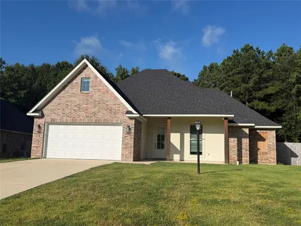 8128 Myrtlewood Road, Greenwood, LA 71033