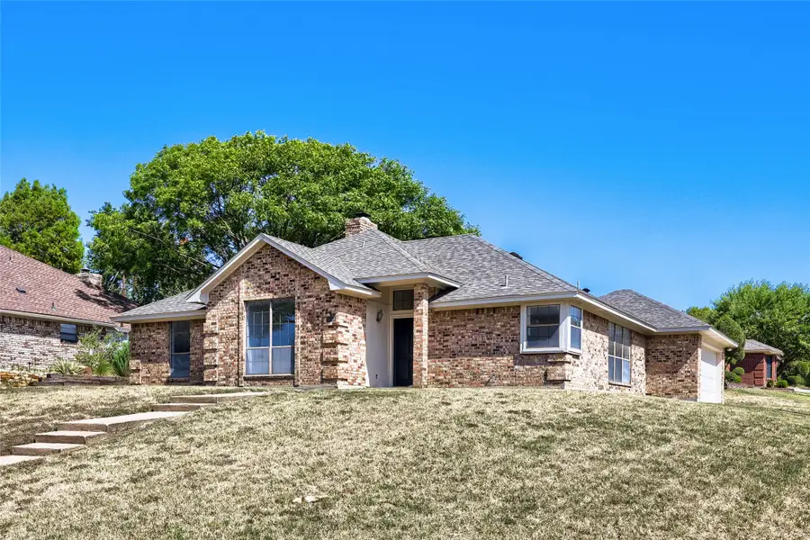 1021 Rio Grande Drive, Benbrook, TX 76126 - #2