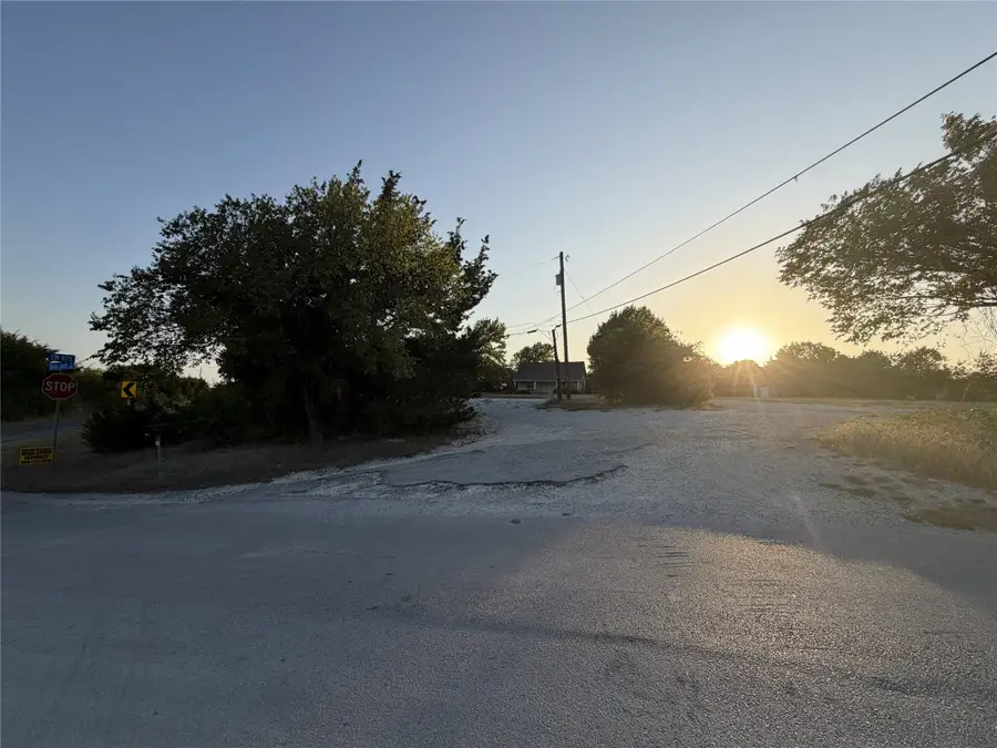 2505 W Fm 875, Midlothian, TX 76065 - #2