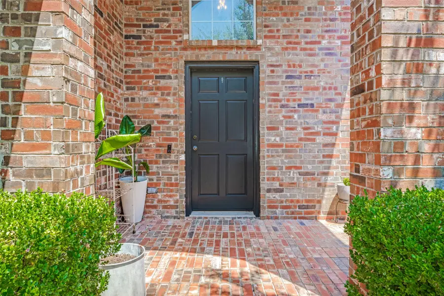 310 Conroe Circle, Argyle, TX 76226 - #2