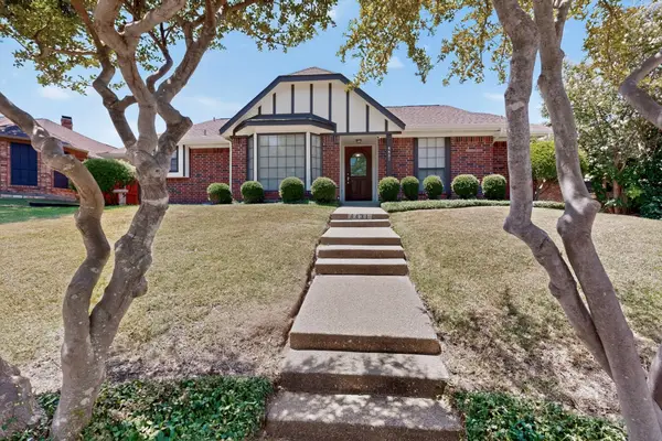 4431 Silverthorn Drive, Mesquite, TX 75150