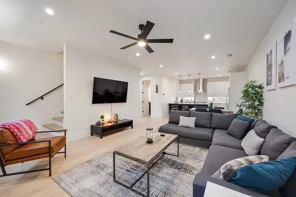 1141 N Madison Avenue #105, Dallas, TX 75208