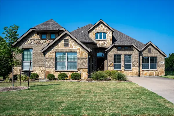 1824 Fair Oaks Lane, Royse City, TX 75189