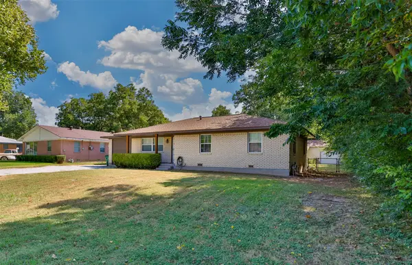 1634 Old Denton Road, Gainesville, TX 76240