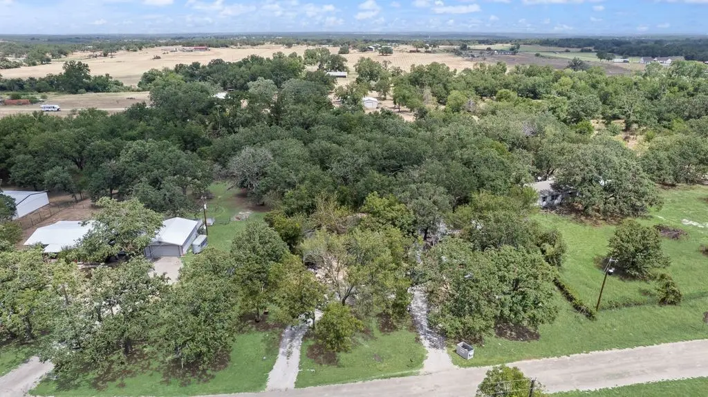 139 Rommel Court, Springtown, TX 76082 - #1
