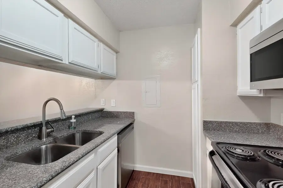 9611 Walnut Street #1105, Dallas, TX 75243 - #3