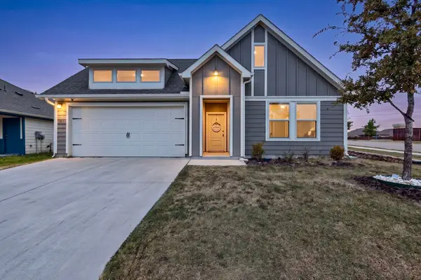 11129 Pond View Court, Providence Village, TX 76227