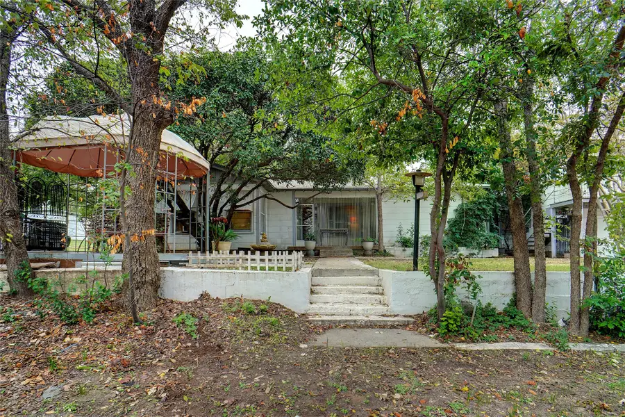 1000 S.e. Parkway Parkway, Azle, TX 76020 - #2