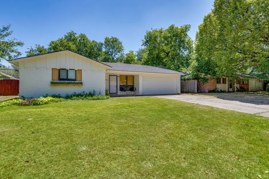 405 Lena Lane, Burleson, TX 76028 - #3
