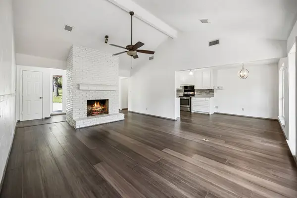 4406 Rain Forest Drive, Arlington, TX 76017