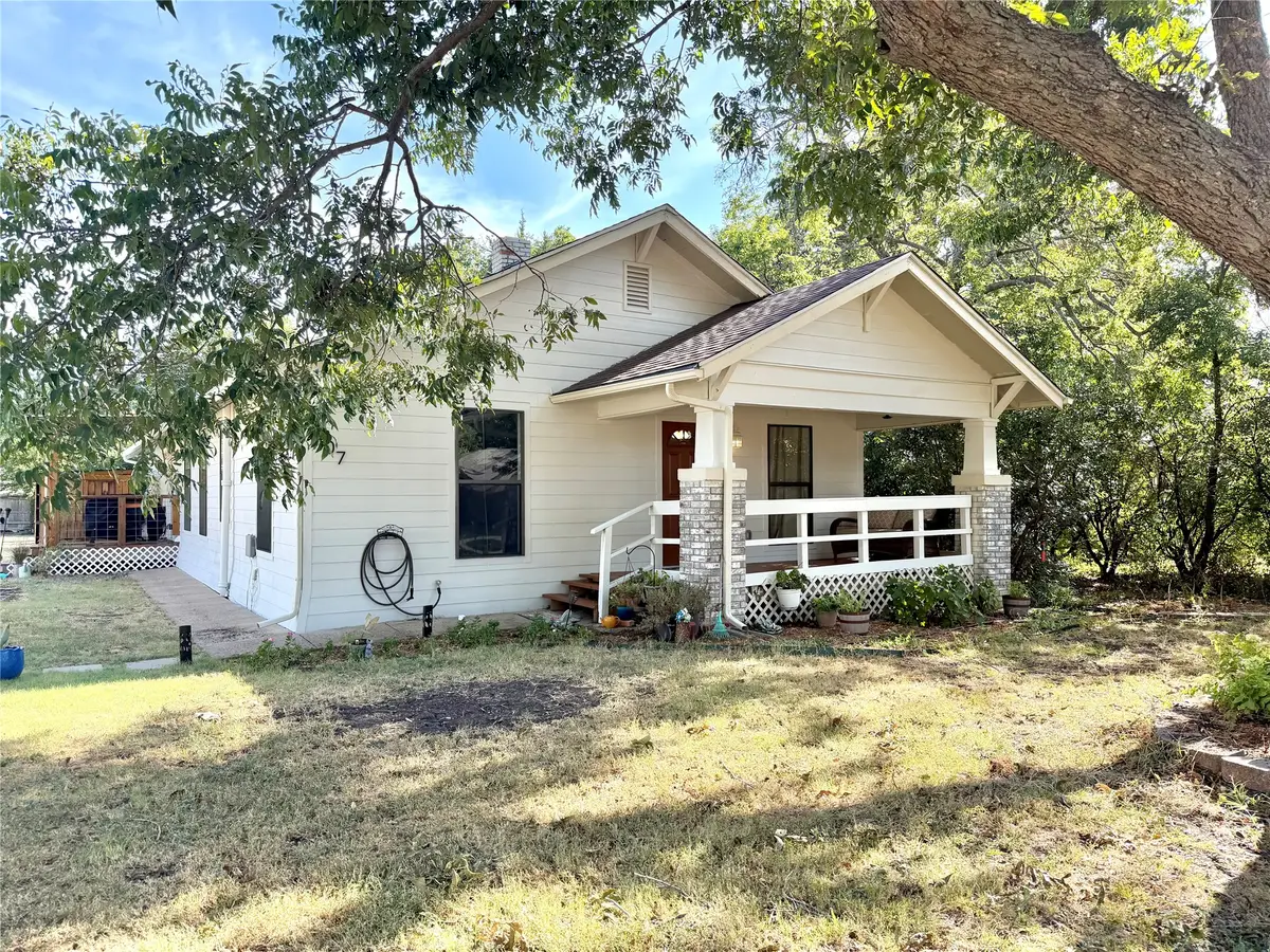 407 E Bois D Arc Street, Leonard, TX 75452 - #1