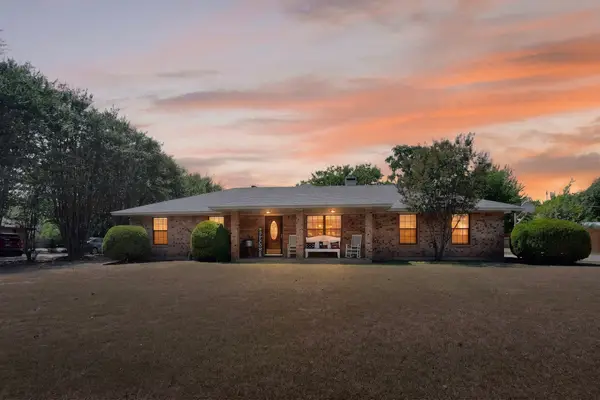 105 Prairie Creek Road, Red Oak, TX 75154