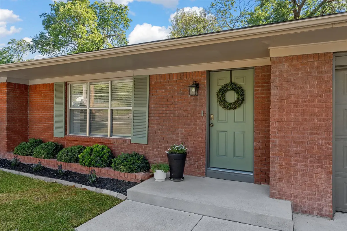 2330 Oak Cliff Drive, Waco, TX 76710 - #1