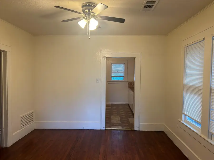 1138 Pioneer Drive, Dallas, TX 75224 - #3