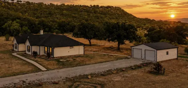 1006 High Point Drive, Mineral Wells, TX 76067