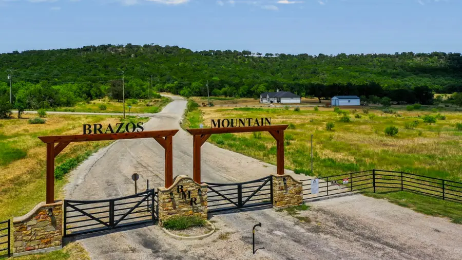 1006 High Point Drive, Mineral Wells, TX 76067 - #2
