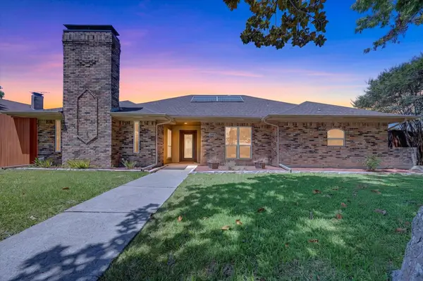 1905 Country Club Drive, Plano, TX 75074