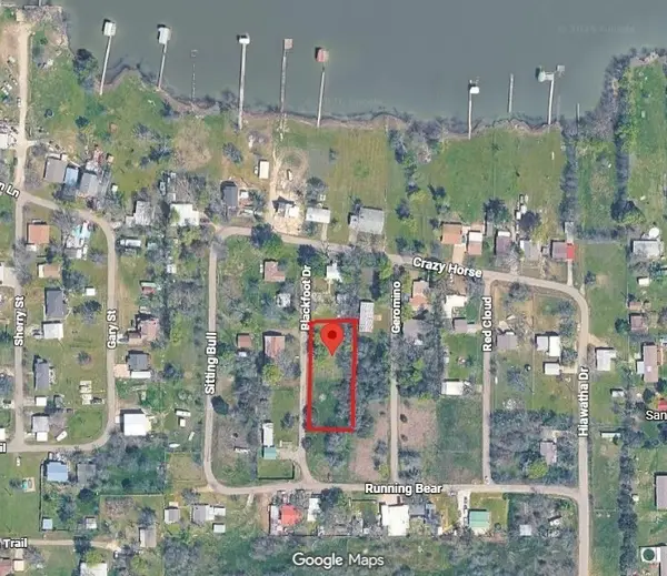 416 Black Foot, Quinlan, TX 75474