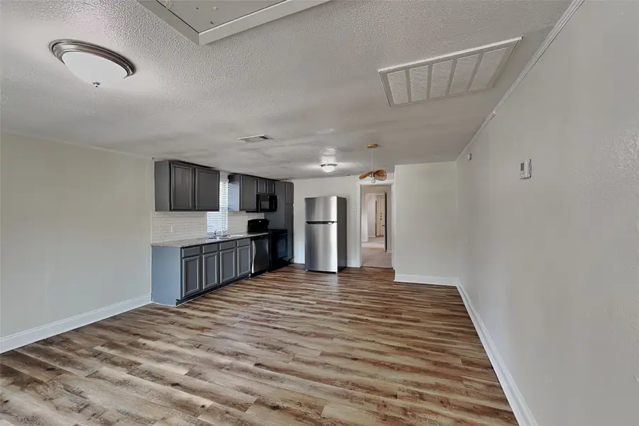 517 Isbell Road, Fort Worth, TX 76114 - #3