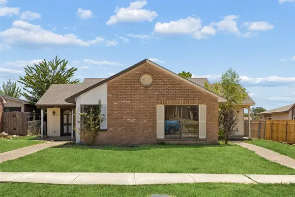 6051 Dooley Drive, The Colony, TX 75056