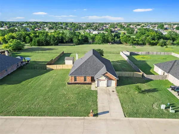 105 Southview Drive, Fate, TX 75189