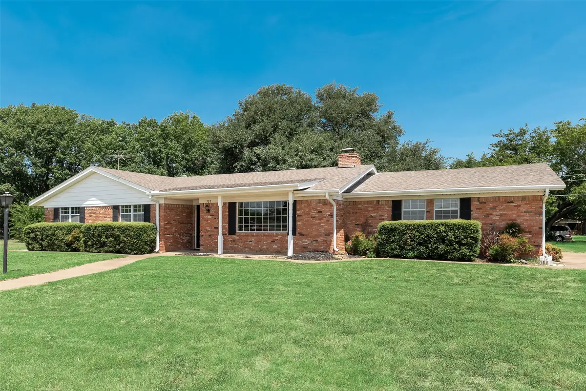 520 Pecan Street, Crowley, TX 76036 - #1