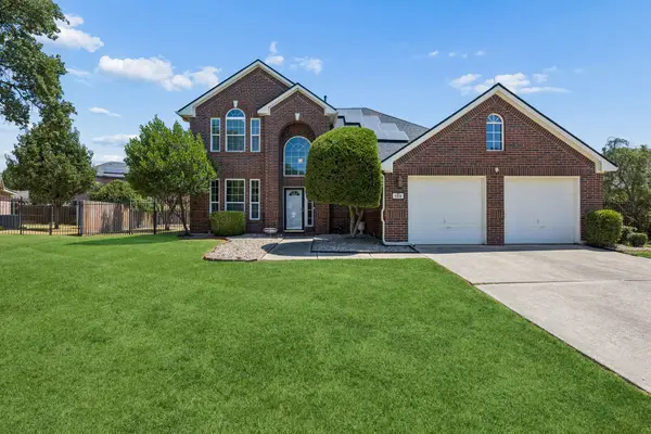104 Rolling Rock Drive, Trophy Club, TX 76262