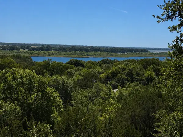 5803 Flint Drive, Granbury, TX 76048