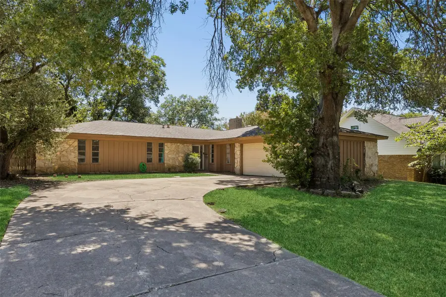 6153 Walla Avenue, Fort Worth, TX 76133 - #3