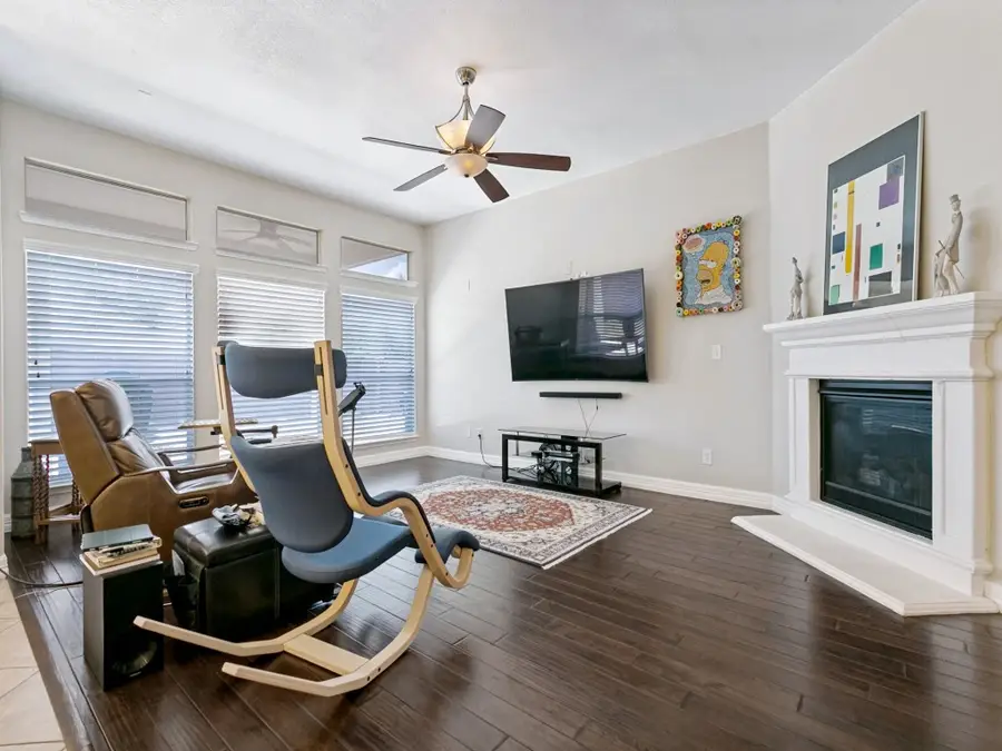 4112 Bonita Avenue, Denton, TX 76210 - #3