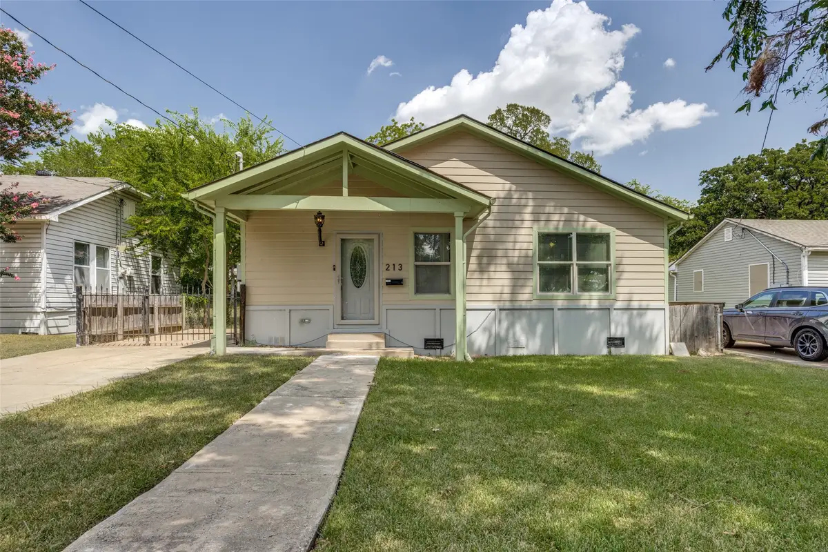 213 N Holly Avenue, Sherman, TX 75092 - #1